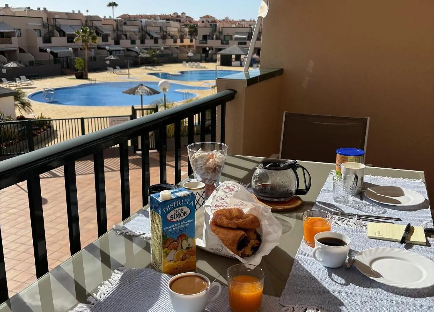 Appartement Geranios Avec Piscine Et Toit Terrasse Costa Del Silencio Spanje